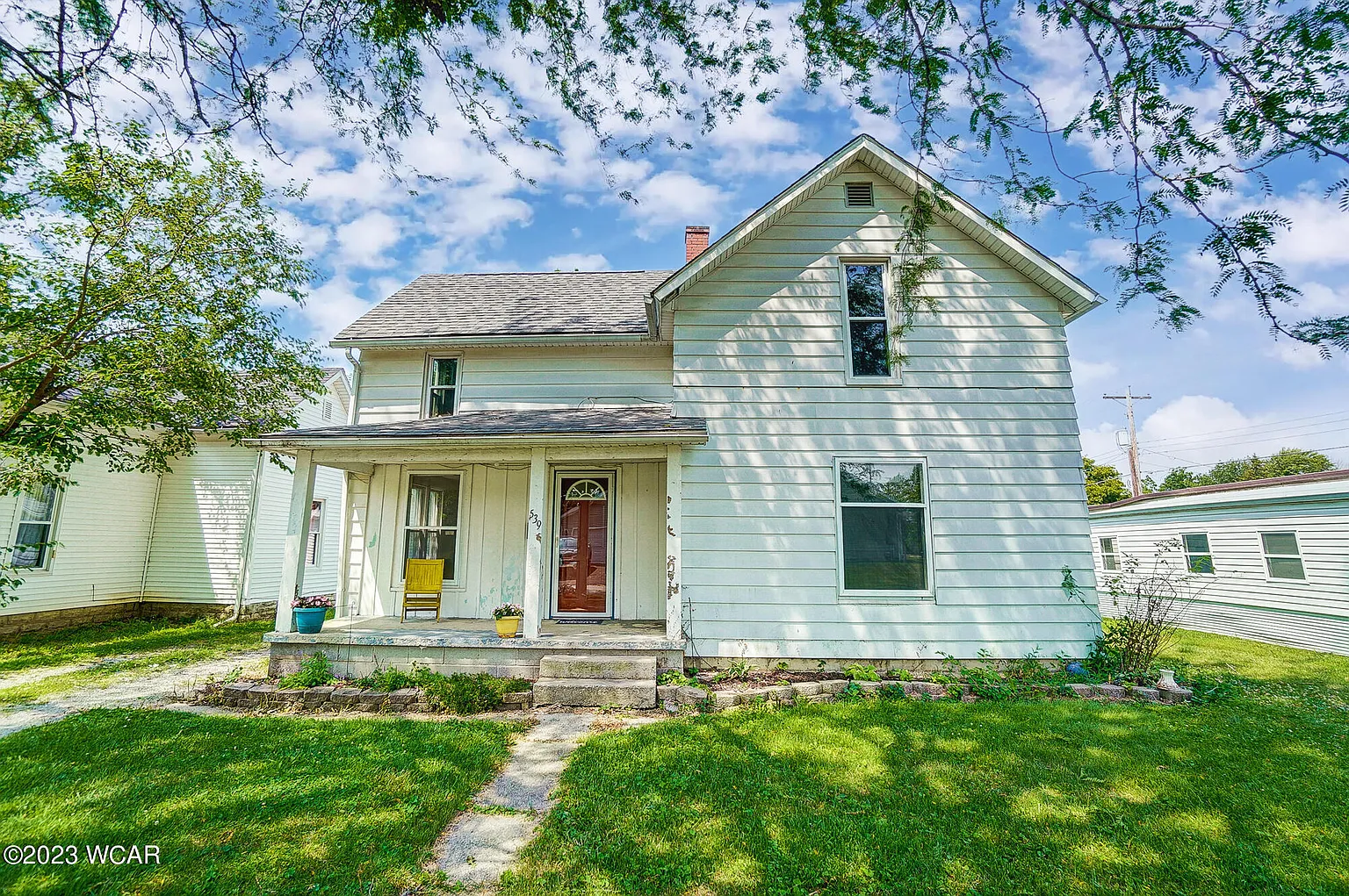 539 N Simon St photo 1