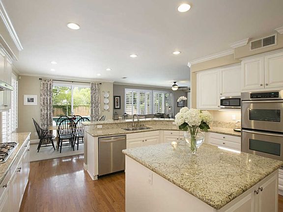 4th image of 5255 Vallery Ct