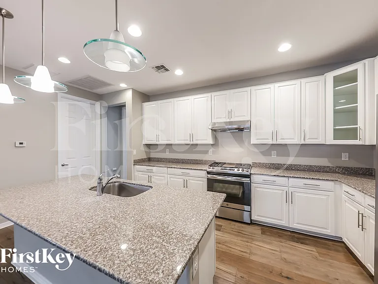 4205 W Magdalena Ln — Photo 7