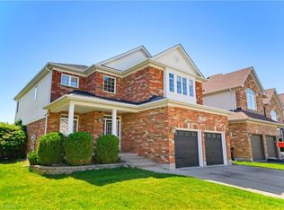 359 Pine Valley Dr, Kitchener, ON N2P2V4
