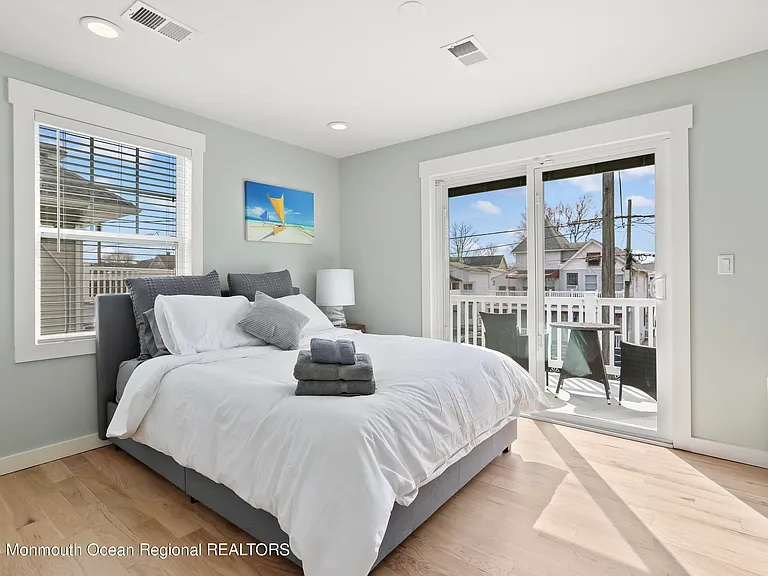 316 Park Place Ave — Photo 18