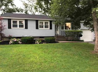 22 Dover Dr, Latham, NY 12110