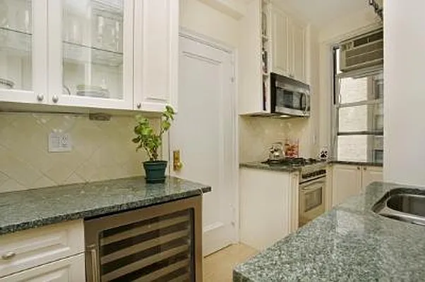 Sold by Corcoran | media 39