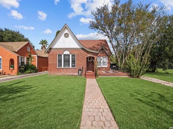 1705 W Summit, San Antonio, TX 78201