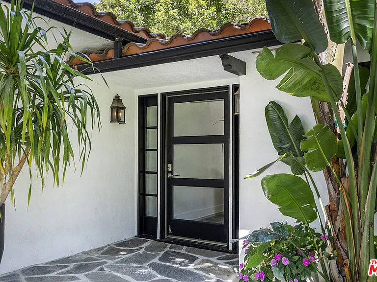 9559 Sherwood Forest Ln — Photo 17