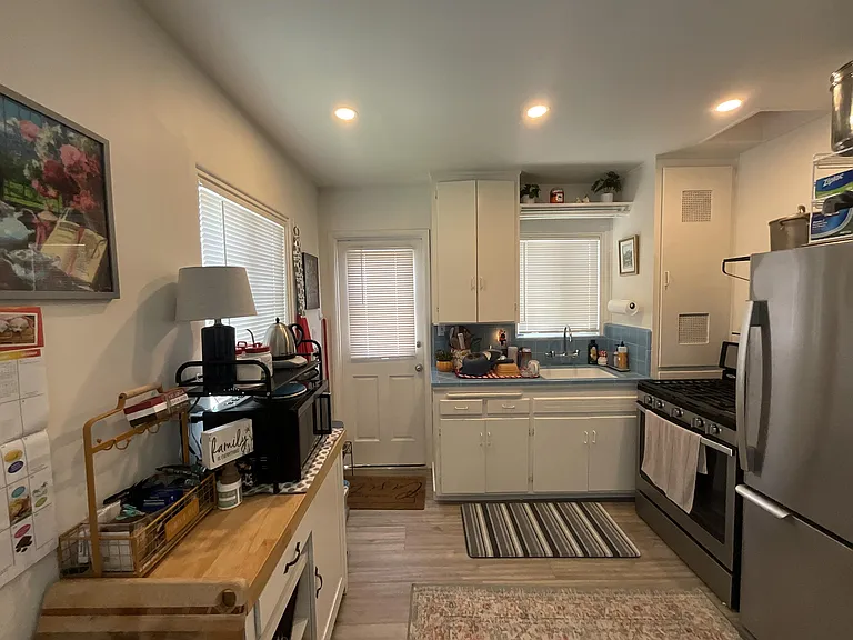 1948 Reed Ave — Photo 4