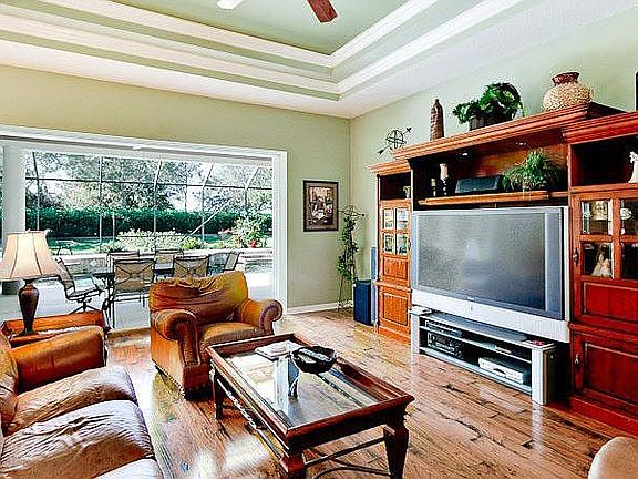 2nd image of 1208 Brambling Ct
