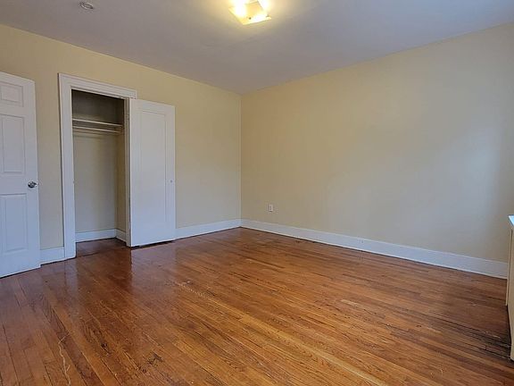 5th image of 34 Hotchkiss St #A3