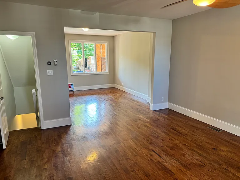 418 Bonsal St — Photo 9