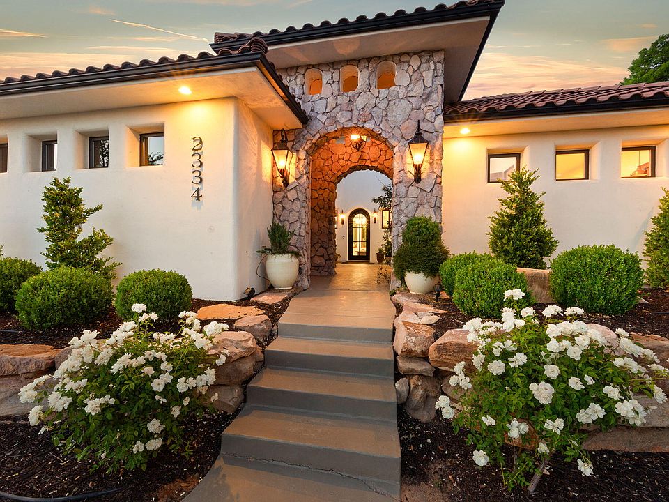 1st image of 2334 Leda Ln