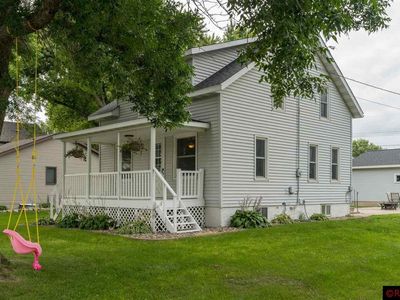 503 2nd St SW, New Richland, MN, 56072