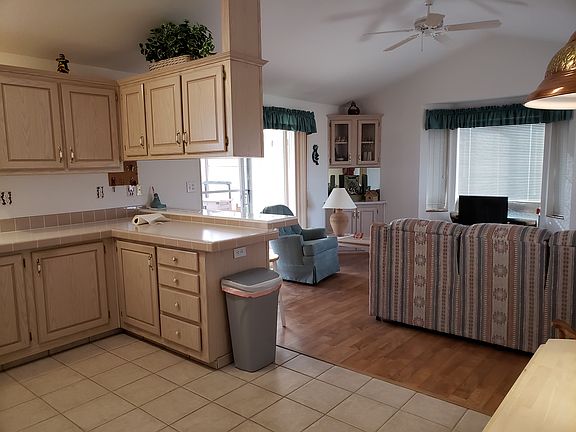 3rd image of 49641 Rainbow Ln