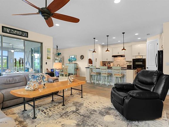 5th image of 292 Wild Cypress Cir