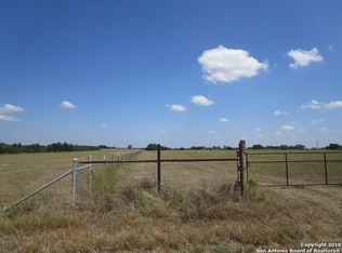 777 Woodrow Center Rd, Kingsbury, TX 78638