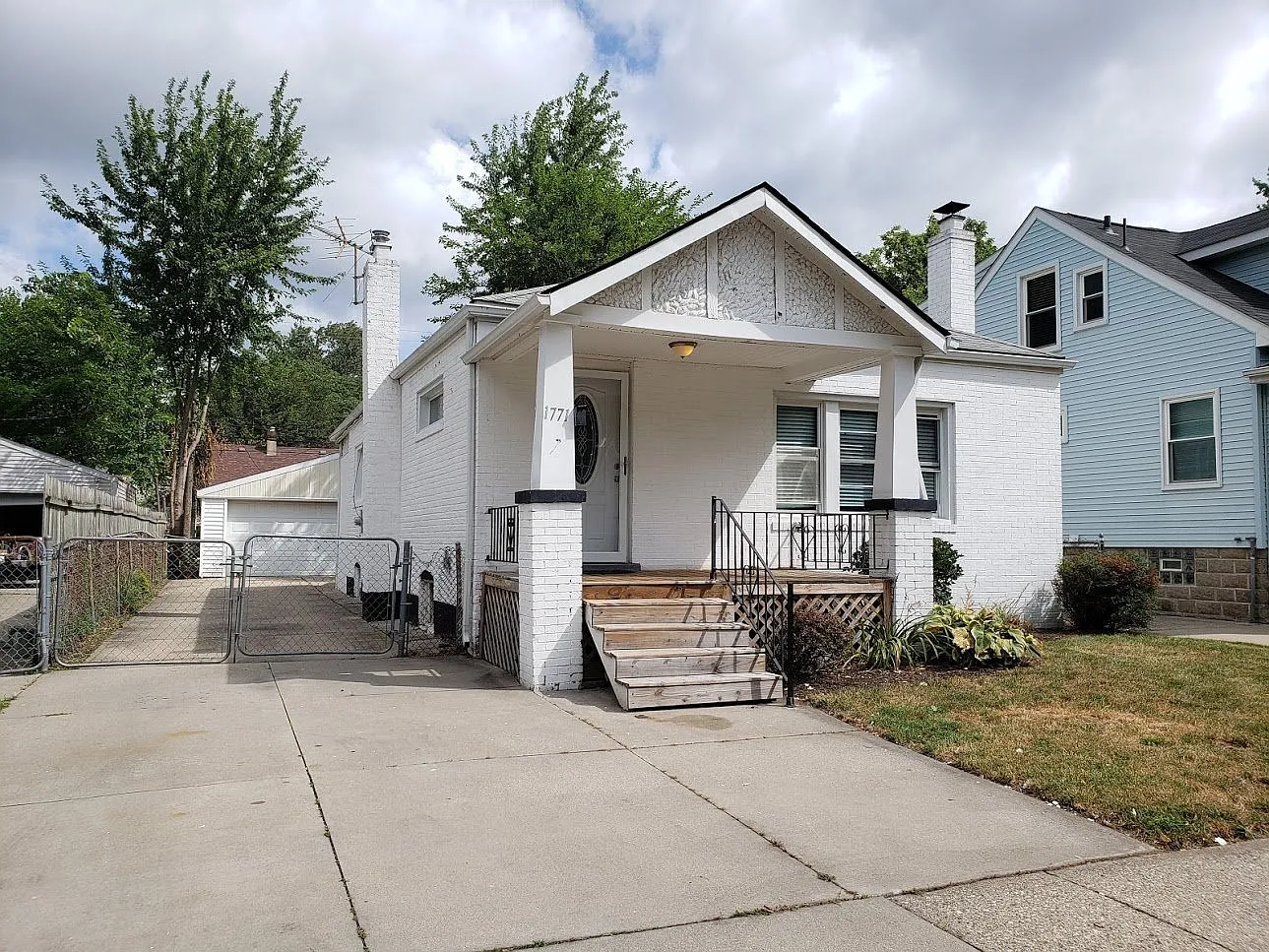 3 bed 1 bath Ferndale ranch with large garage & fenced-in yard — Photo 2