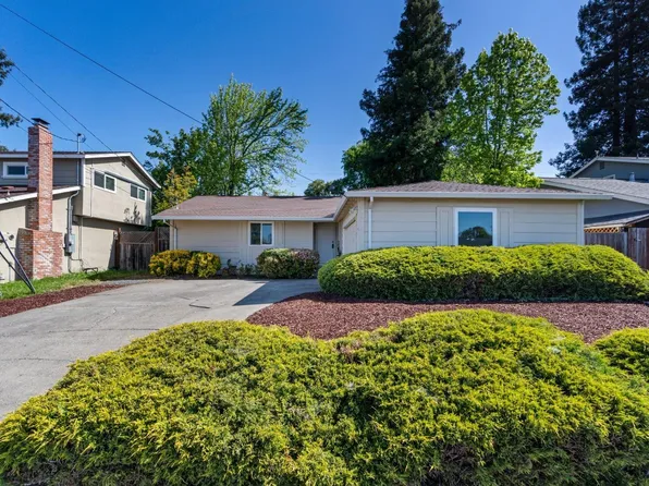 1765 Pine Avenue, Petaluma, CA 94954