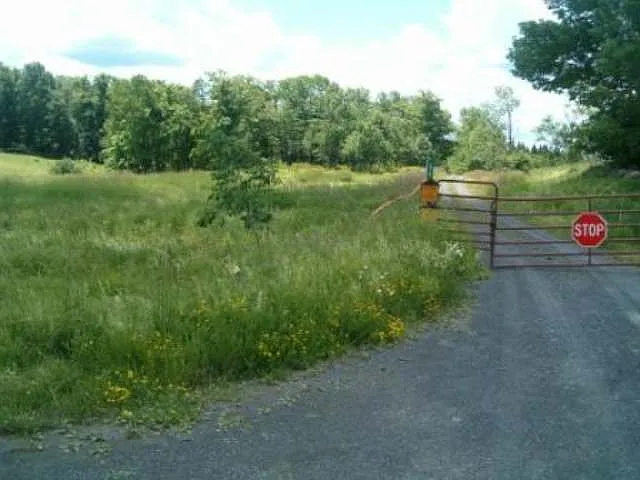 378 MEADE Road photo 1