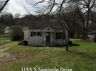 1155 S Seminole Dr, Chattanooga, TN 37412
