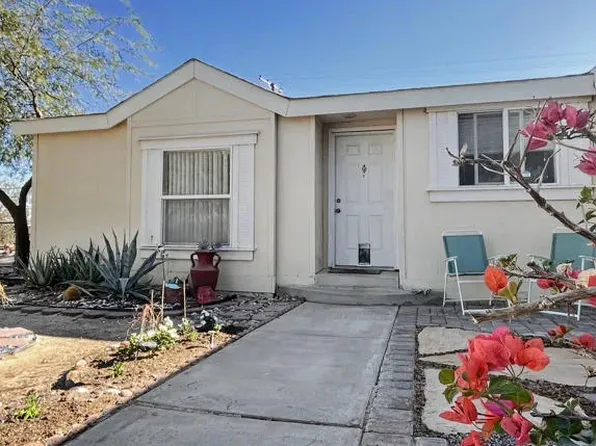 1023 S Marina Dr, Thermal, CA 92274