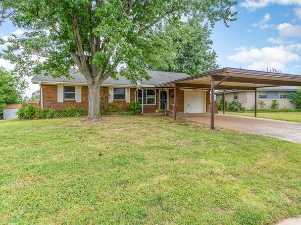 425 S Dallas Ave, Moore, OK 73160