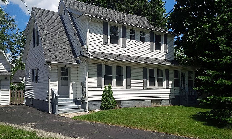 Maint-free.  Vinyl, sided, newer windows