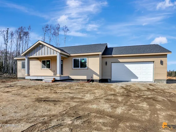 10533 W Hazel Ave, Wasilla, AK 99623