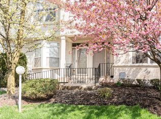 603 Dresher Woods Dr, Dresher, PA 19025