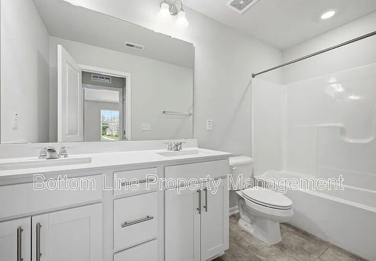 260 Garden Vine Trl — Photo 17