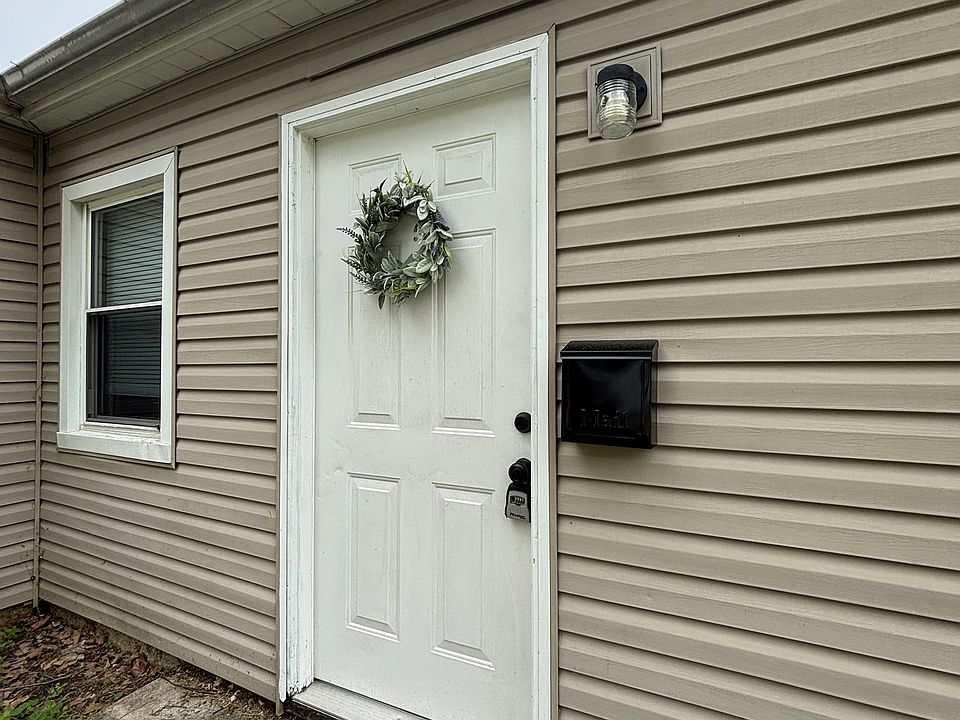 1st image of 4650 Beacon Hill Rd #4650