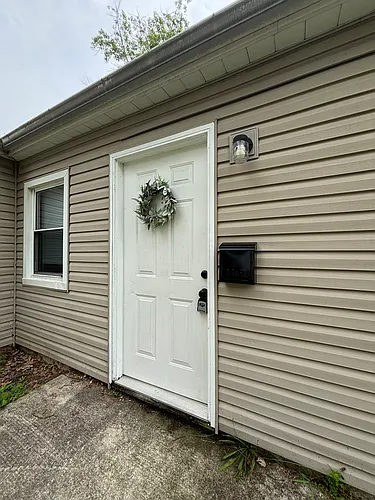 4650 Beacon Hill Rd #4650 Photo 1