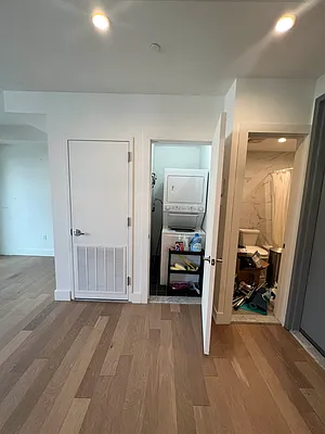 Rented by Delmark Realty LLC | media 12