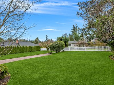 12231 12th Ave NW, Seattle, WA, 98177