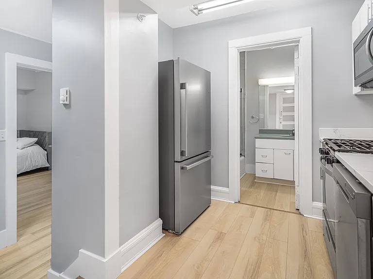 504 Stewart Ave — Photo 229