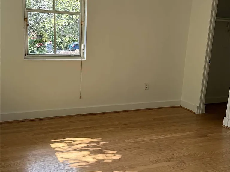 3611 SW 37th Ave #19 — Photo 21
