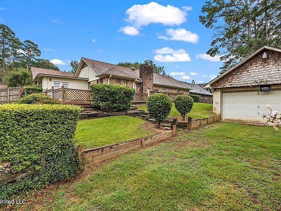 4th image of 457 Cedarwood Dr