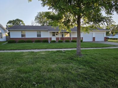 602 S Thomas St, Gilman, IL, 60938