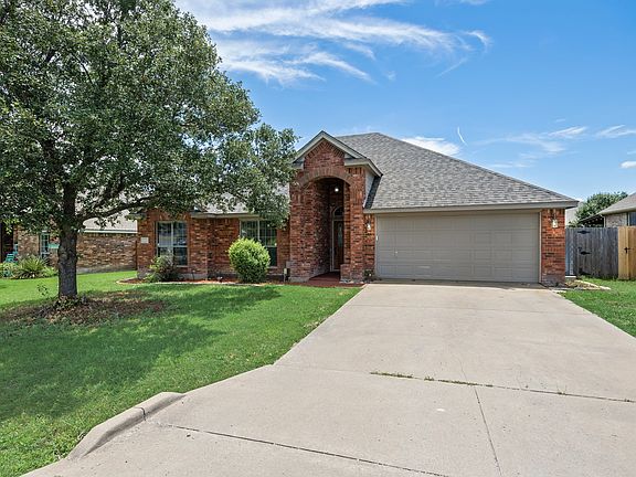 2nd image of 107 Meadowlark Dr