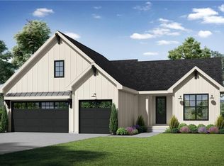 920 Breakwater Pl, Polk City, IA 50226