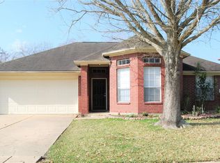 3610 Whitestone Dr, Pearland, TX 77584