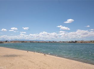 27857 Hummingbird Ln, Helendale, CA 92342