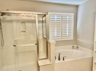 1159 Patchwork Flds, Chesterfield, MO 63005