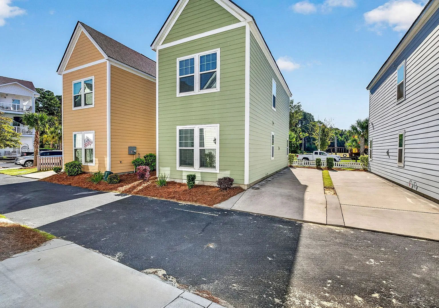 Easy, Everyday Living in Hanahan — Photo 3