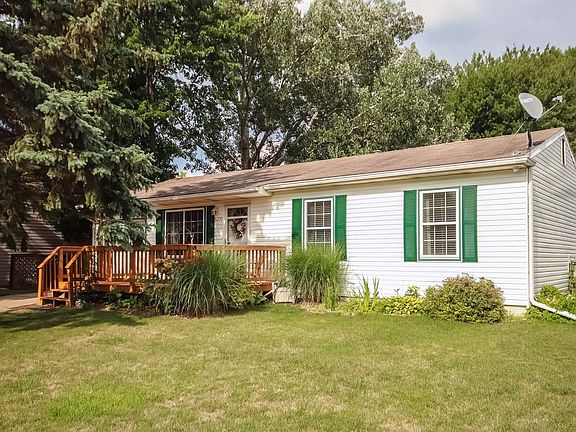 5th image of 6257 S Ivanhoe Ave