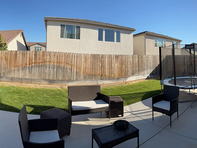 2875 E Colina Dr — Photo 27