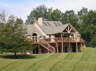 5460 Christianburg Rd, Columbus, IN 47201