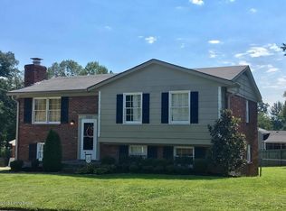 12518 Farmbrook Dr, Middletown, KY 40243