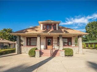 1087 N Park Ave, Pomona, CA 91768