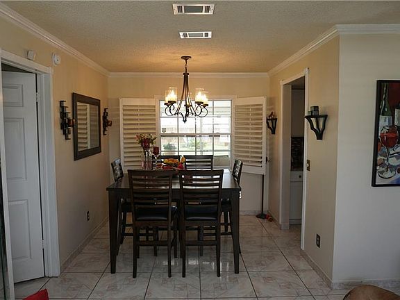 3rd image of 3042 Moss Valley Pl