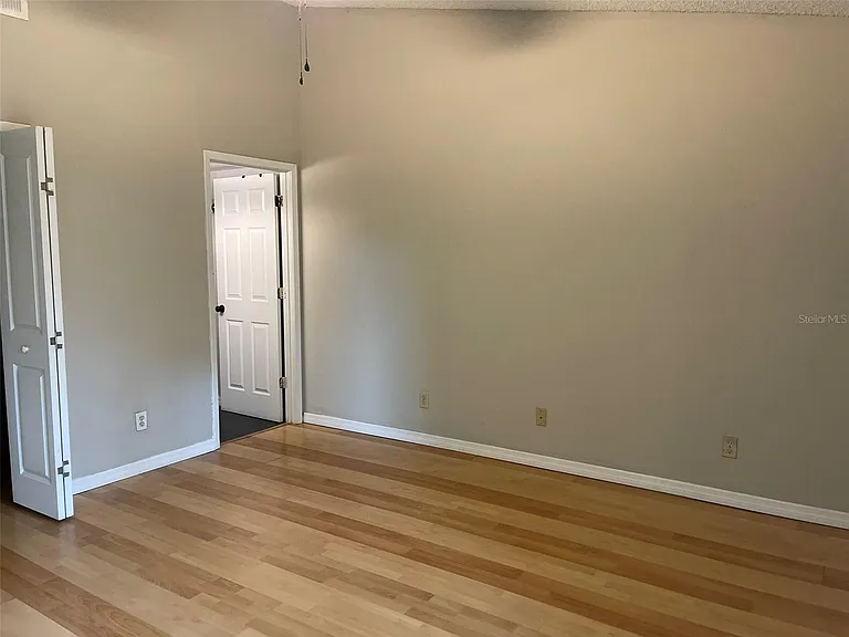 245 Alston Dr — Photo 10