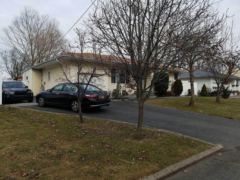 2nd image of 157 Floyd St